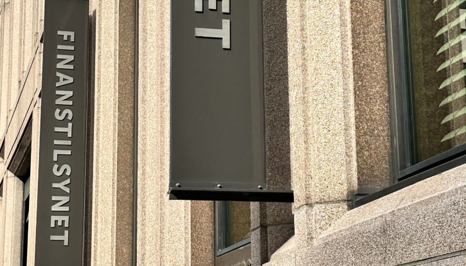 KRAFTIG KOST: Noen av passasjene i Finanstilsynets endelige rapport må ha vært vanskelige for å svelge for regnskapsføreren. «Finanstilsynet konstaterer at du ikke har vist vilje eller evne til å sette i verk nødvendige tiltak for å bringe
kvaliteten på virksomhetsutøvelsen opp på et forsvarlig nivå.» Fasaden på Finanstilsynets kontorer