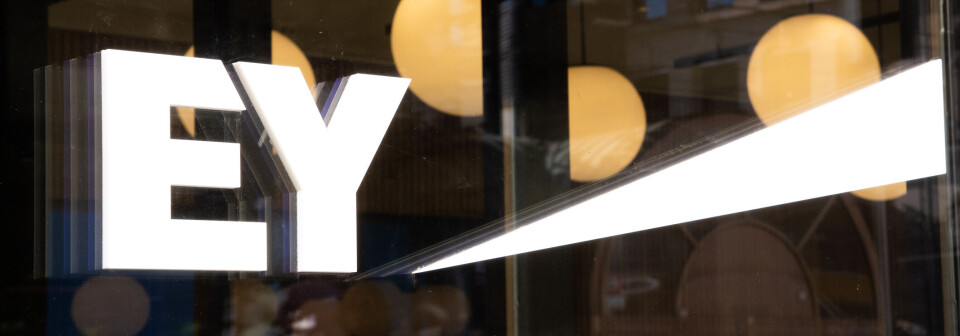 EY er ett av revisjonsselskapene som har fått bøter av PCAOB. Inngangspartiet til EYs kontor i Oslo