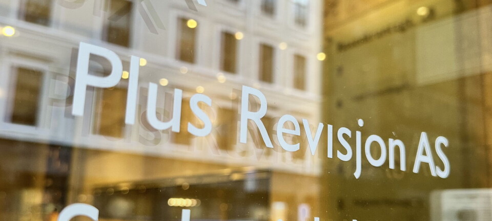 Plus Revisjon har kontorer sentralt i Oslo, men ingen prangende skilting på fasaden.