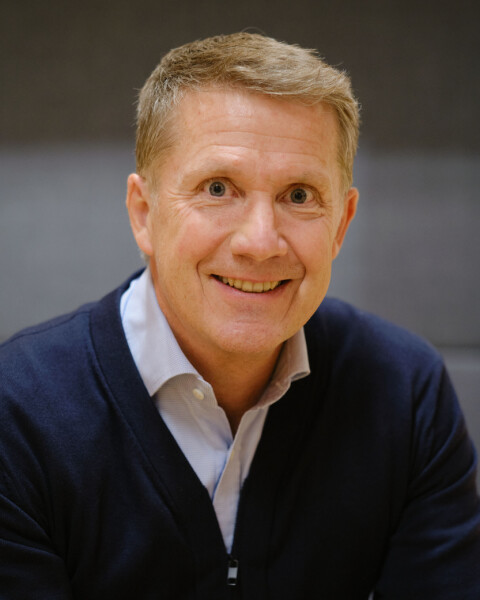 Thomas Ramstad er forfatteren bak boken «The Easy Way».