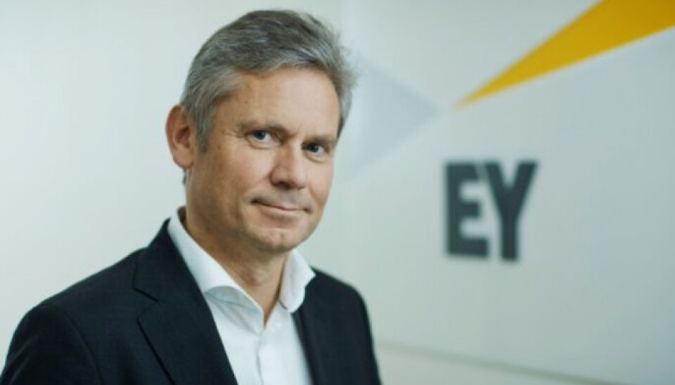 Eirik Moe i EY