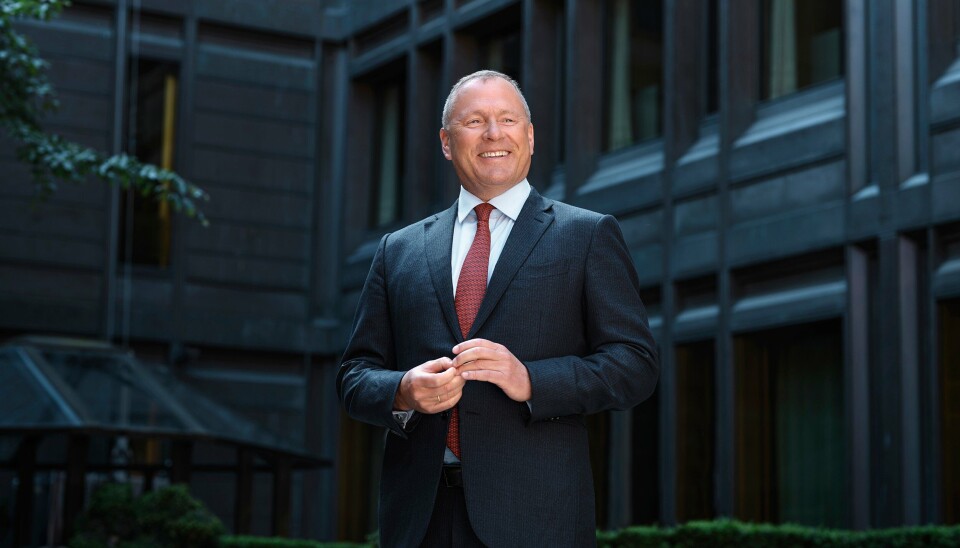 Sjefen for Oljefondet, Nicolai Tangen, stiller grønnere krav til fondets investeringsobjekter enn mange tror, men en internasjonal studie viser at forvaltere flest likevel gir finansielle hensyn forrang.