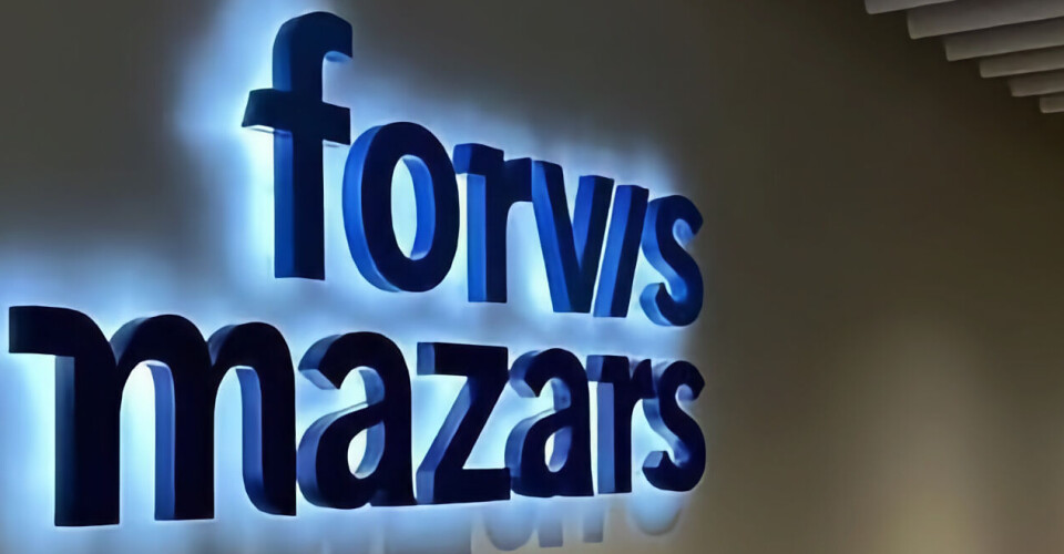 Logoen til revisjonsselskapet Forvis Mazars.