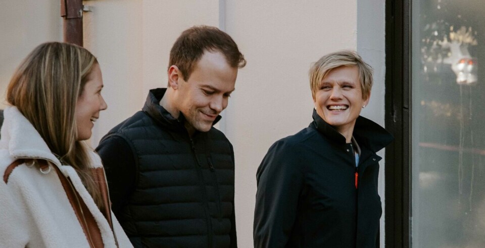 Adm. direktør Marit Fuglem Høgli (t.h.) er krystallklar på at Admento skal fortsette å være på de plassene der nordmenn er, for å kunne tilby næringslivet et lokalt kontaktpunkt. – Vi kjøper for å bygge noe sammen, sier hun om selskpaets oppkjøpsstrategi.